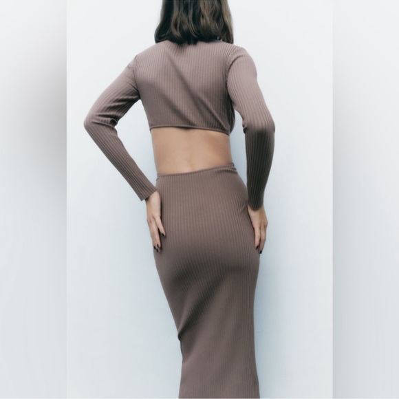 Zara Ribbed Cutout Dress - Picture 5 of 5